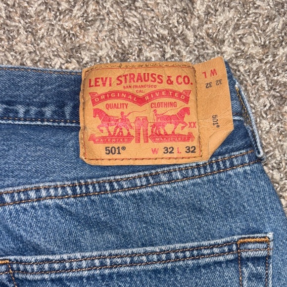 Levi's Men's Straight Blue Jeans - Picture 11 of 12